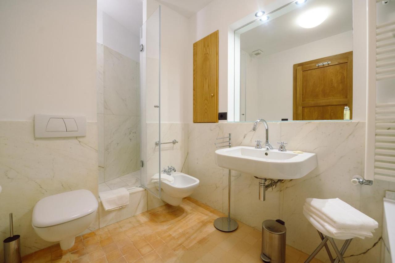 Palazzo Froussard B&B And Living Lucca Eksteriør bilde