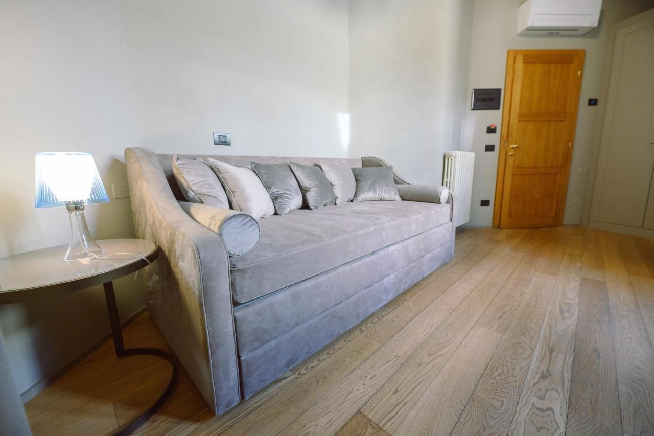 Palazzo Froussard B&B And Living Lucca Eksteriør bilde
